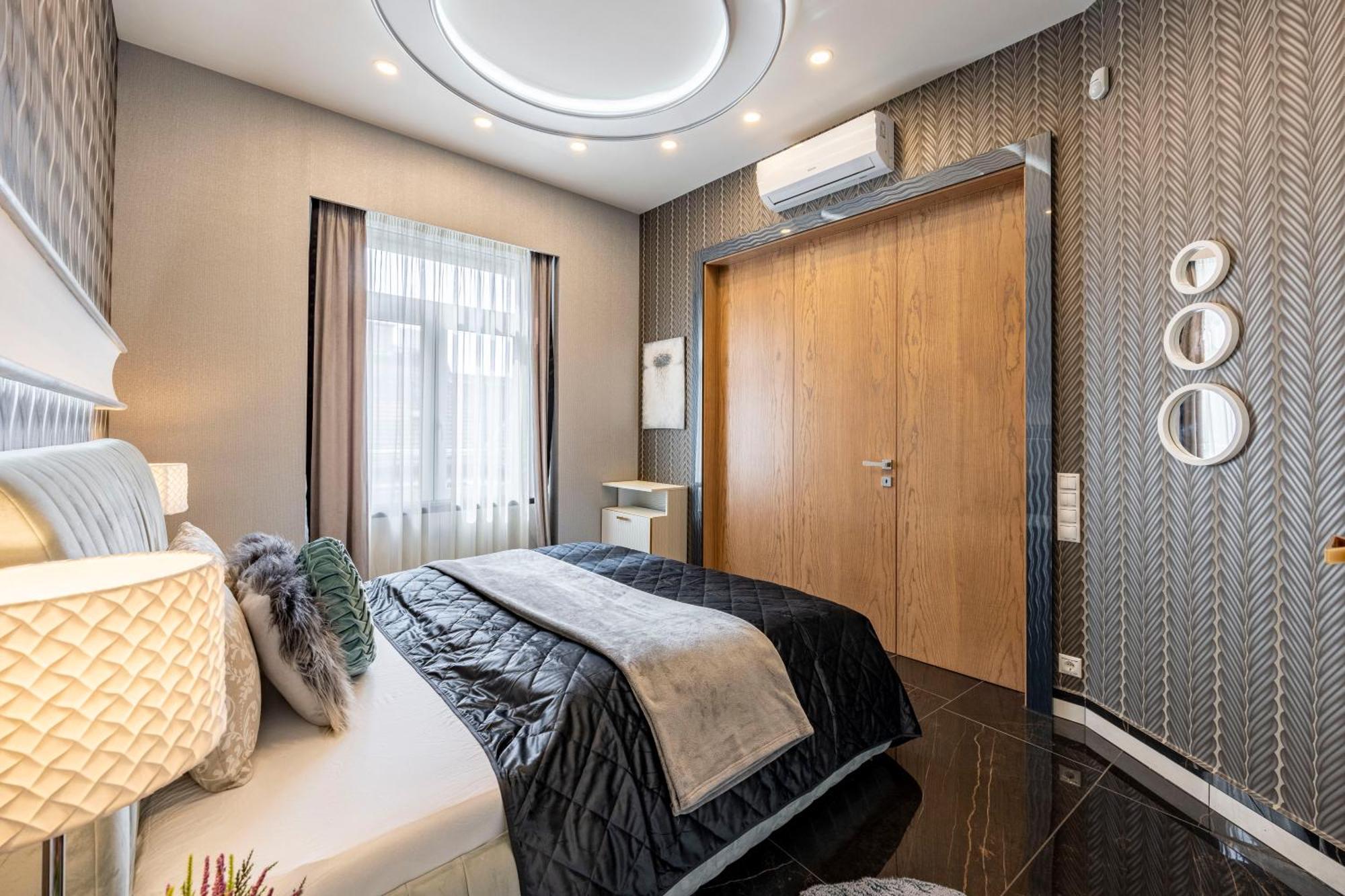 Luxury Royal Central Apartment By Prestige Homes Budapest Exterior photo